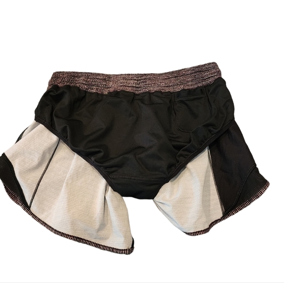Lululemon × Peloton Hotty Hot Short ll 4" long. - Picture 8 of 16